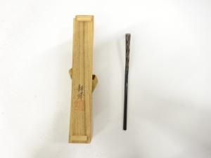 静峰造　輪島塗　蒔絵　松葉　茶杓